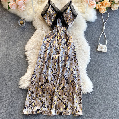 Niedliches ärmelloses A-Linien-Kleid mit Trägern und Rückenausschnitt für den Sommerurlaub, Schwarz P241