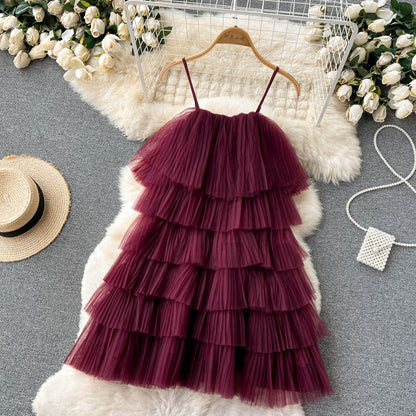 süßes Sommerkleid für Damen mit Spaghettiträgern und Rüschen P141