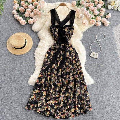 Süßes geblümtes Sommerstrandkleid für Damen P090