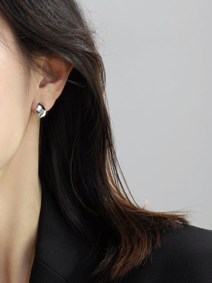 Boucles d'oreilles origami géométriques tridimensionnelles au design simple et unique, boucles d'oreilles de tempérament, boucles d'oreilles haut de gamme, aiguilles en argent e013